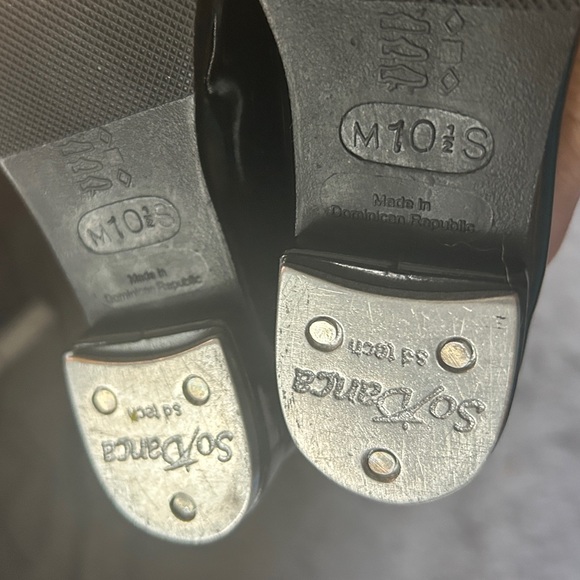 SoDance tap dance shoes - my three year old grew out of them after one season - Picture 5 of 5